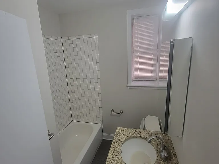 25 Jones St — Photo 5