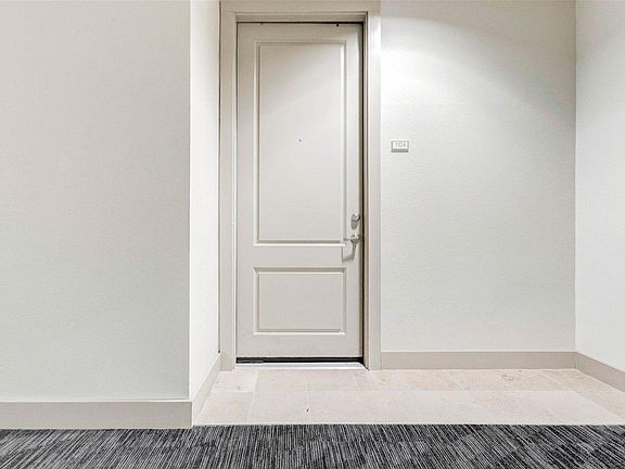 3rd image of 3505 Sage Rd Unit 1104