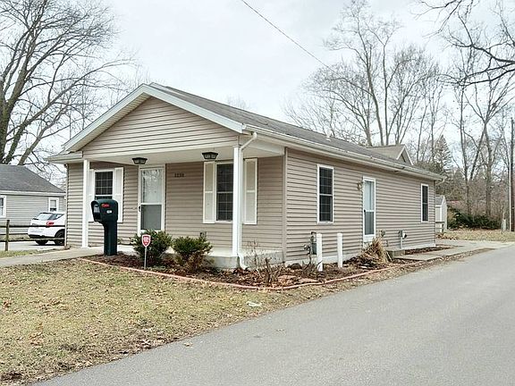 2nd image of 1238 McPherson St