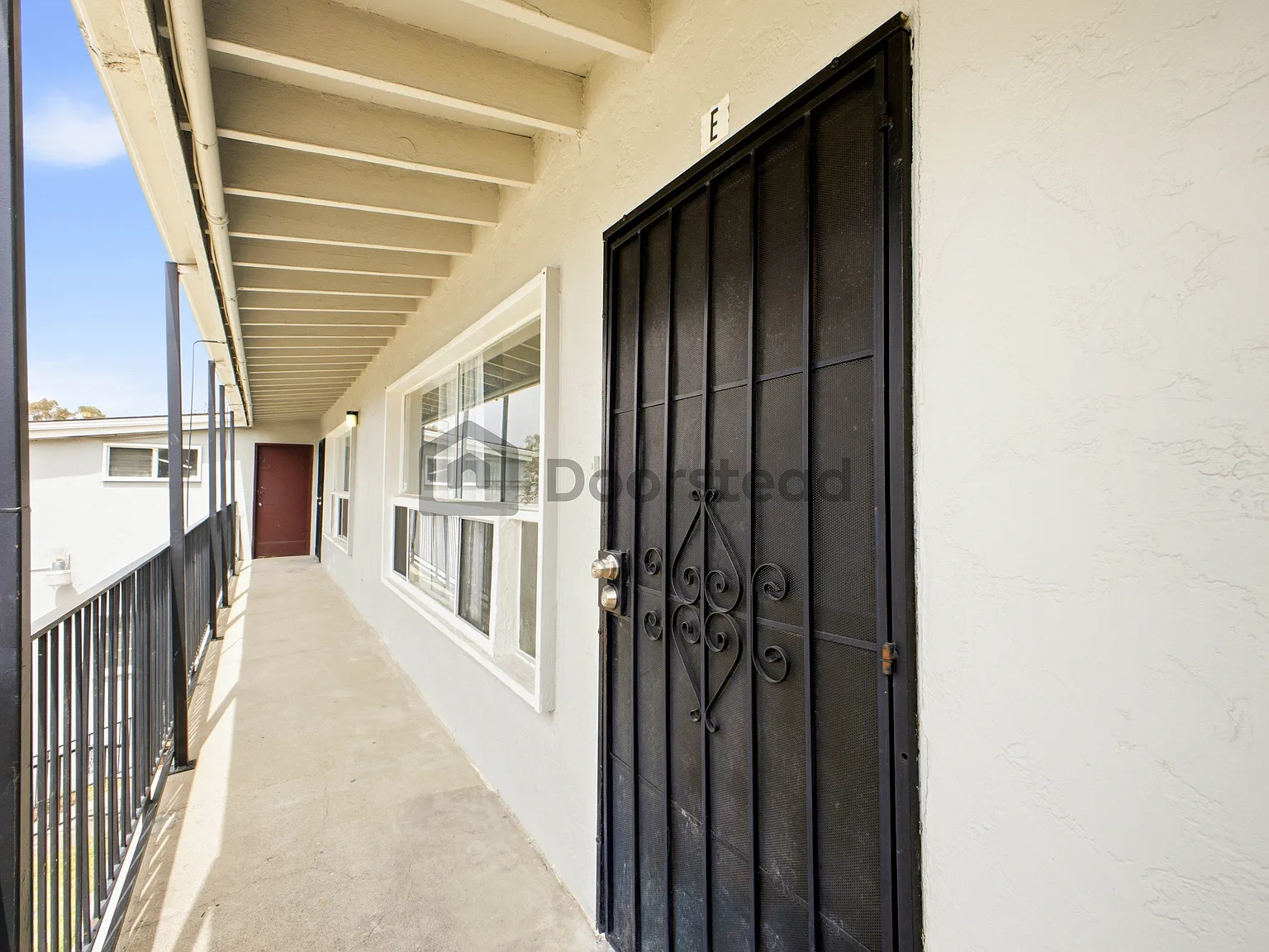 2 bed, 1.0 bath, 1000 sqft, $2,150 — Photo 3