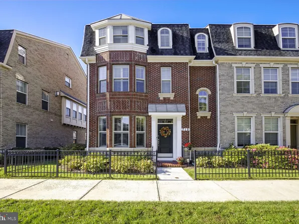 715 Crown Park Ave, Gaithersburg, MD 20878