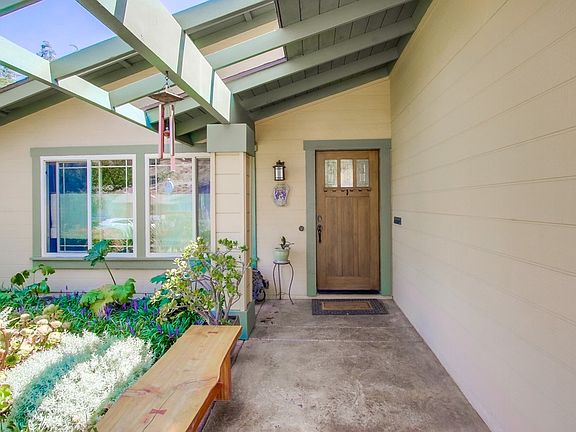2nd image of 11395 Tribuna Ave