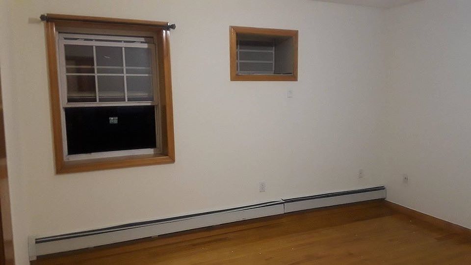 1st image of 90-86 198th St #3