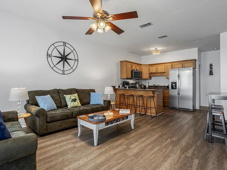 1289A Century Oaks Dr — Photo 16
