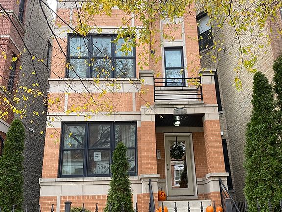 2nd image of 1310 N Claremont Ave #2