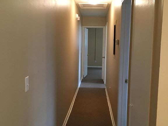 2nd image of 1411 W 33rd St