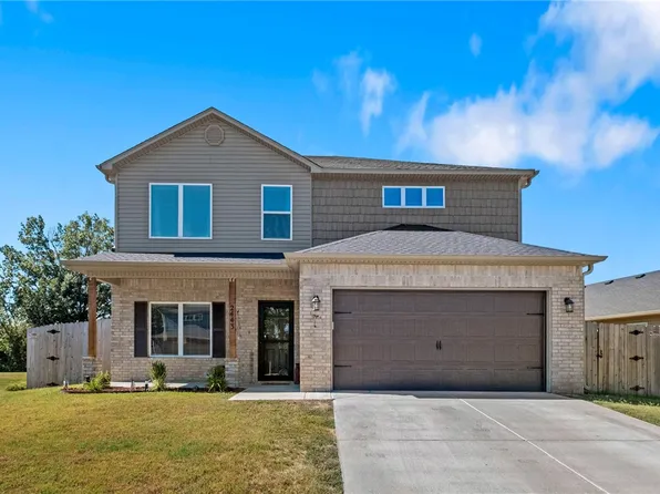 2443 S Ouachita Dr, Fayetteville, AR 72701