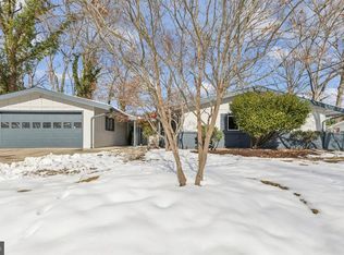605 Kings Ln, Fort Washington, MD 20744