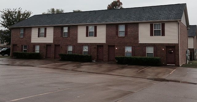 1st image of 104 Coyote Ct APT 3