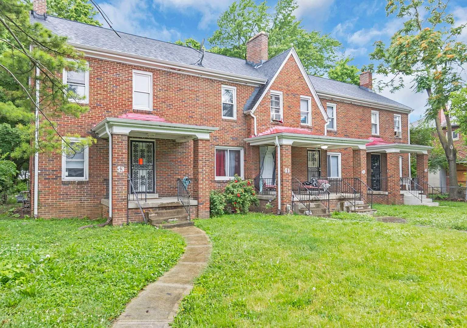 47-53 S Burgess Ave — Photo 2