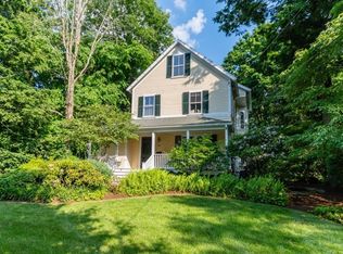 44 Bloomfield St, Lexington, MA 02420