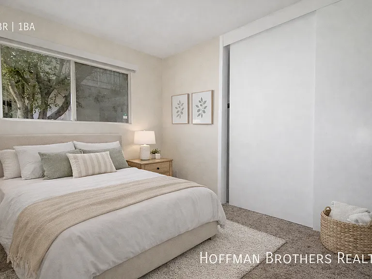 1550 S Westgate Ave #1 — Photo 3