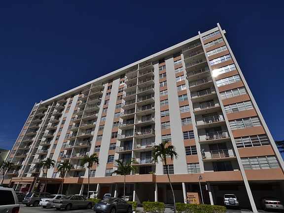 2nd image of 2841 NE 163rd St APT 1103