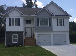 260 Wildwood, Calhoun, GA 30701