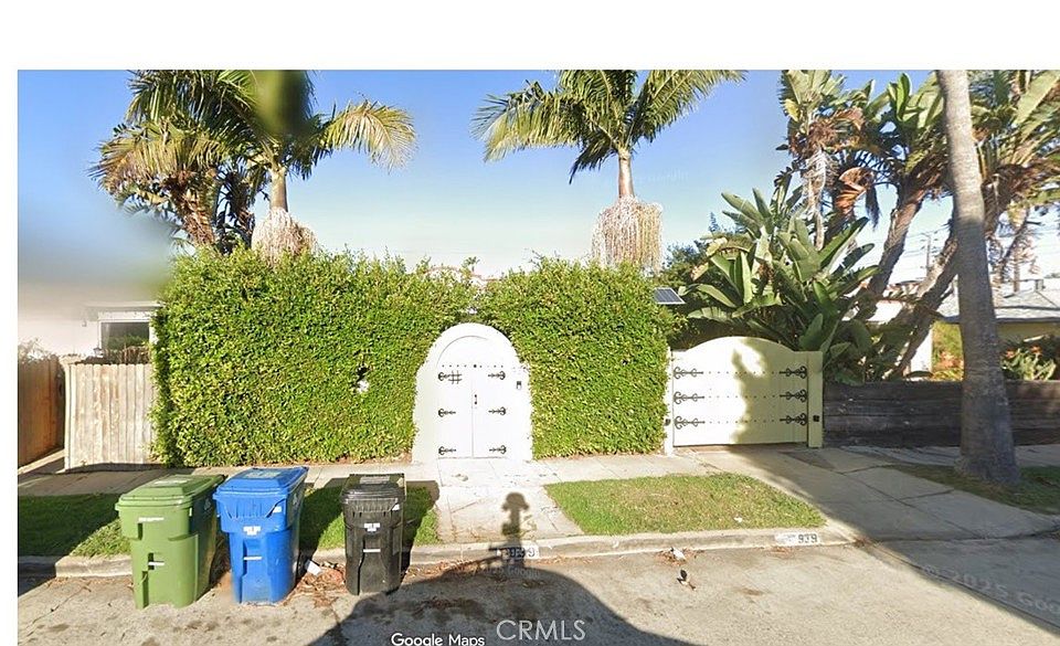 1st image of 939 Victoria Ave