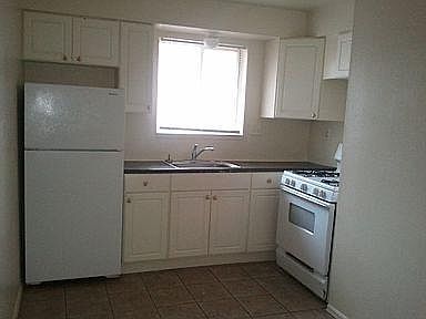 1st image of 8444 N Broadway APT 2