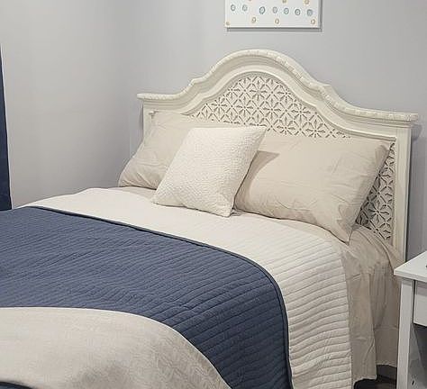 4th image of 1334 Waldon Rd