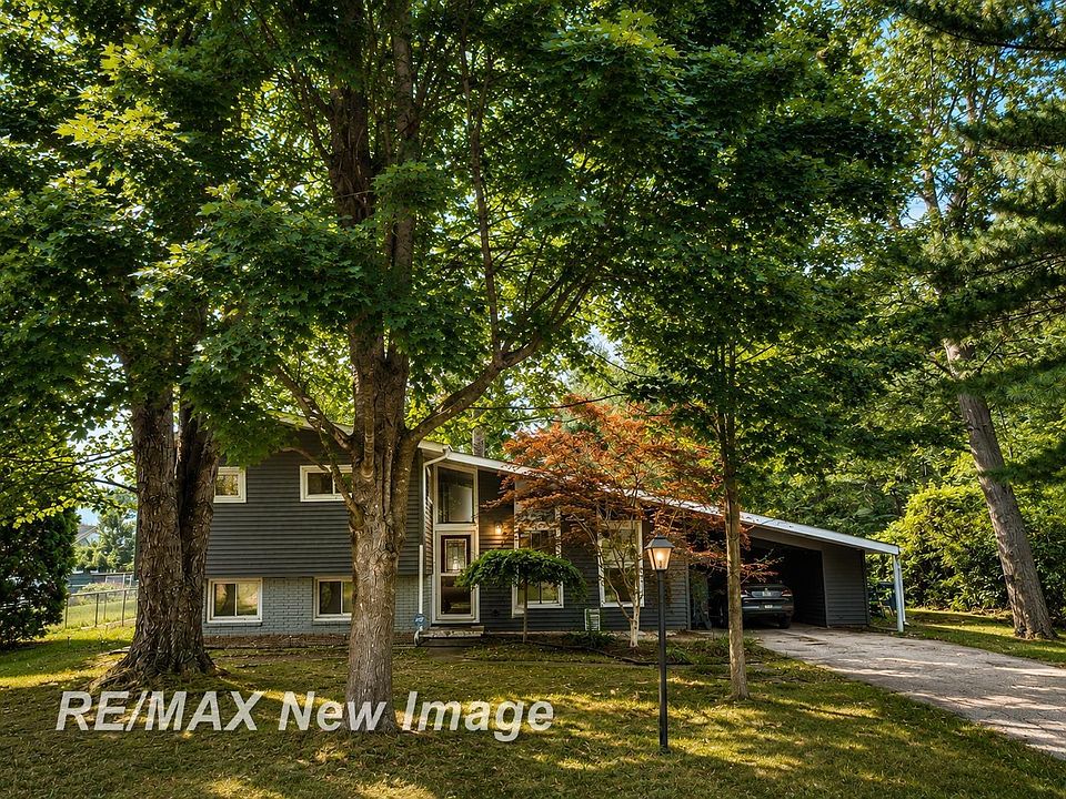 1st image of 5121 Queen Dr