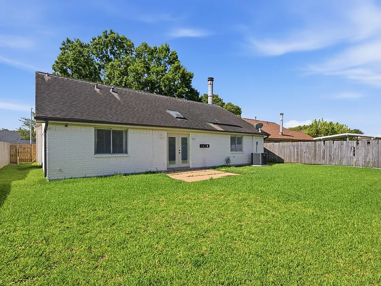 1805 Whitebriar Dr — Photo 28