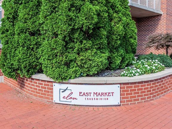 3rd image of 4490 Market Commons Dr Unit 607