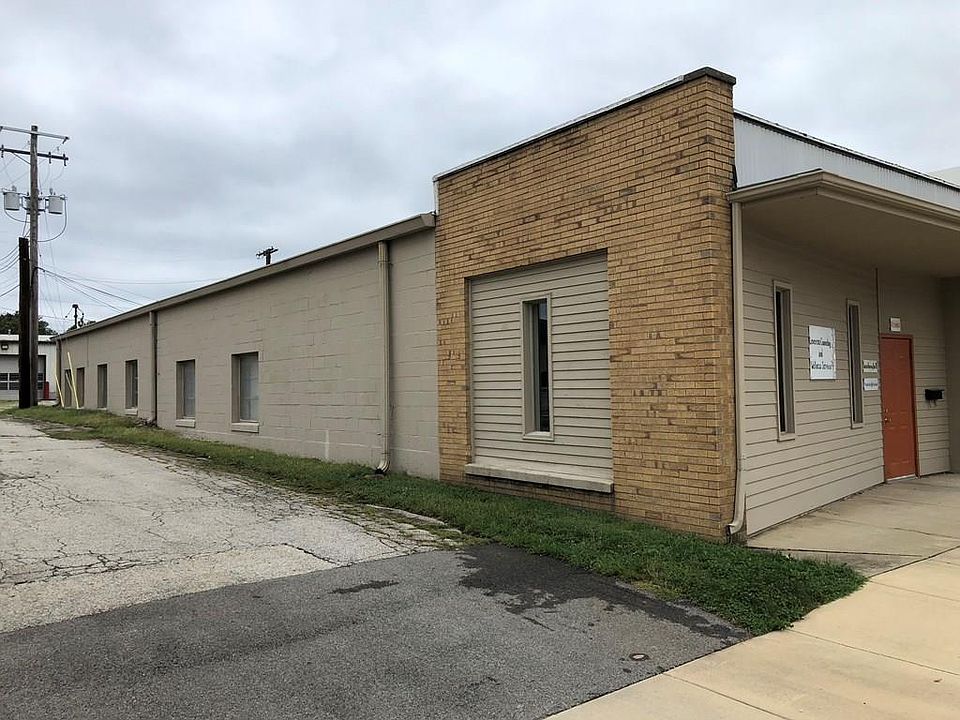 2nd image of 408 N Vermilion St