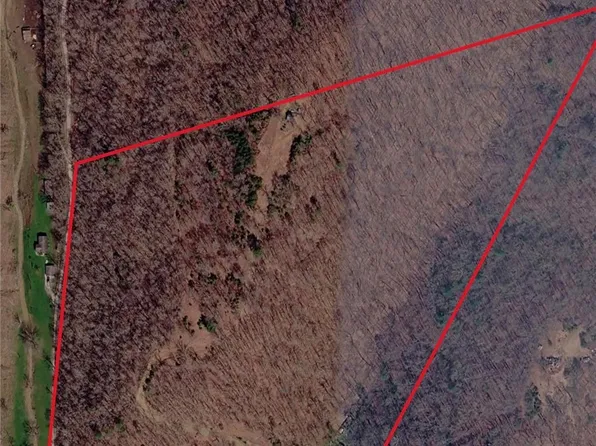3212 Leading Creek Rd, Big Springs, WV 26137
