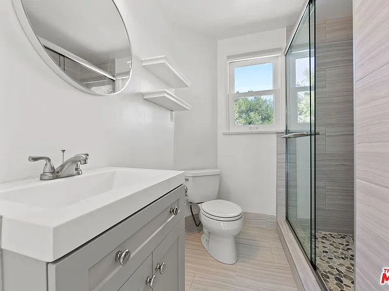 22607 Pacific Coast Hwy — Photo 10