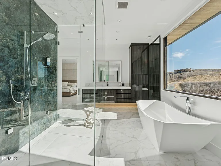 3404 E Wapiti Canyon Rd — Photo 35