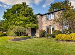 2054 Olde Sawmill Blvd, Dublin, OH 43016