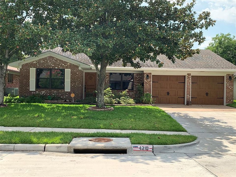 1st image of 4210 Justin Ln
