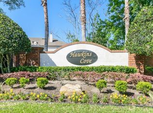1745 Hawkins Cove Dr E, Jacksonville, FL 32246