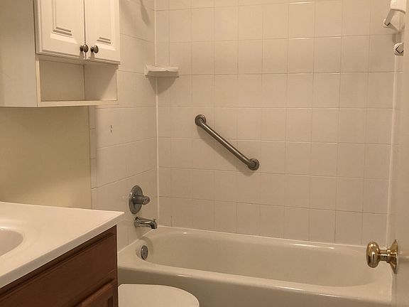 5th image of 4021 NE 2nd Way #23AD90DB9