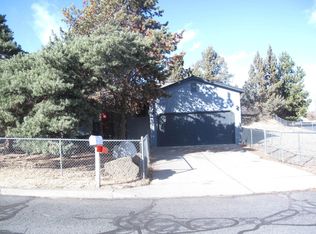 63565 Hunters Cir, Bend, OR 97701