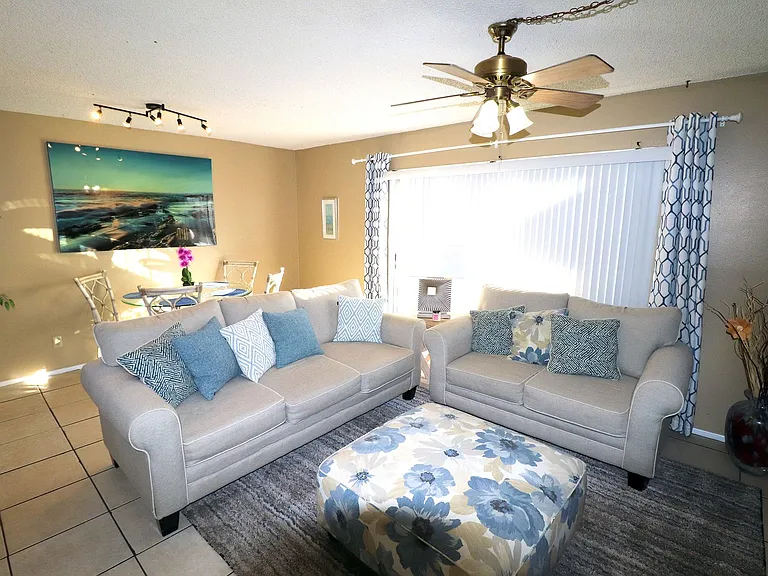 3075 Aaron Burr Ave #C — Photo 3