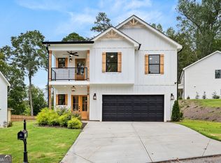 176 Llewellyn St, Clarkesville, GA 30523