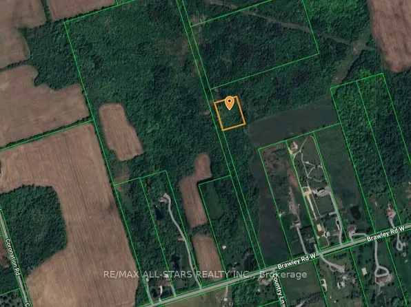 8165 Country Ln, Whitby, ON L0B 1A0