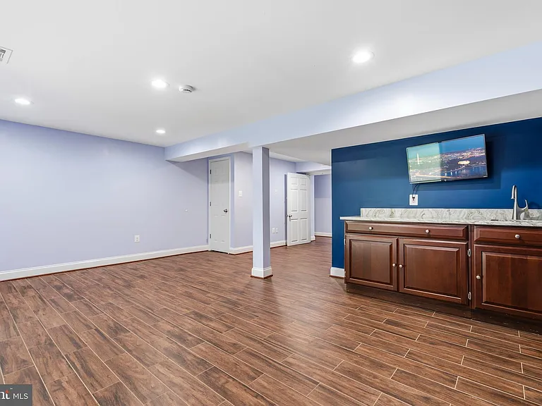 6410 Blarney Stone Ct — Photo 27