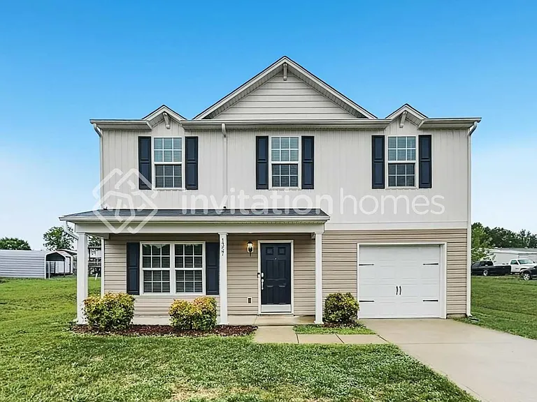 1357 Steven Dr — Photo 1