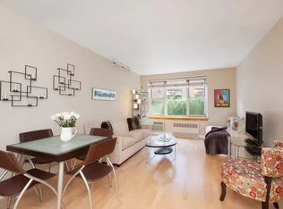 235 W 70th St APT 1C, Manhattan, NY 10023
