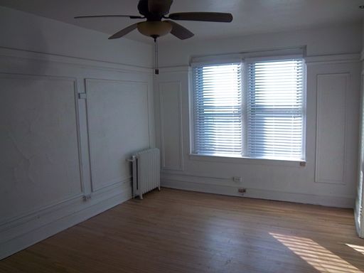 2nd image of 101 W 3rd St APT 318