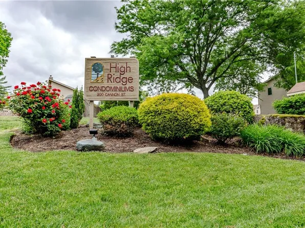 200 Cannon St APT 153, Cranston, RI 02920
