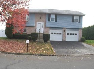 1155 Claire St, Bethlehem, PA 18017