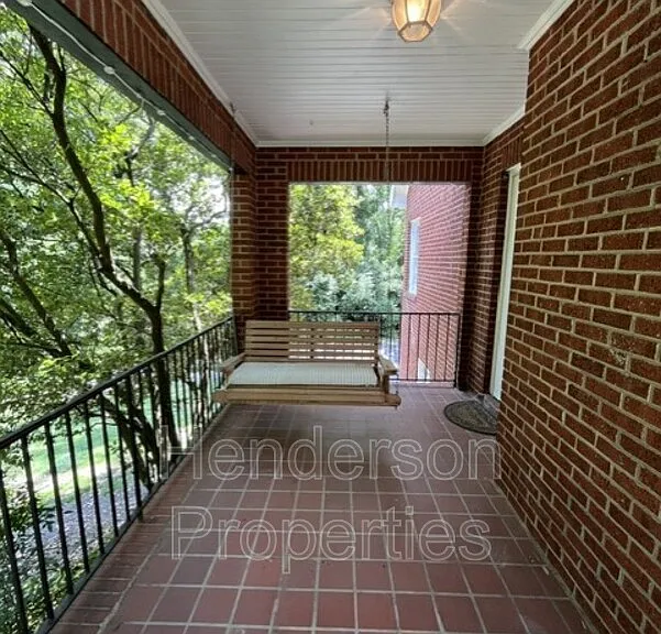 1631 Maple Ave — Photo 13