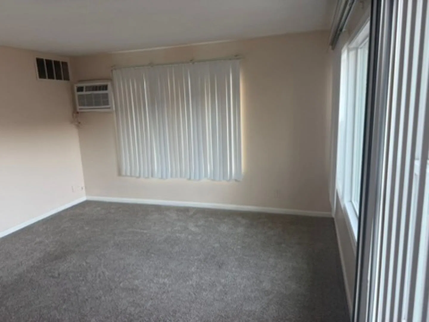 3 Bedroom Apartment Available — Photo 2