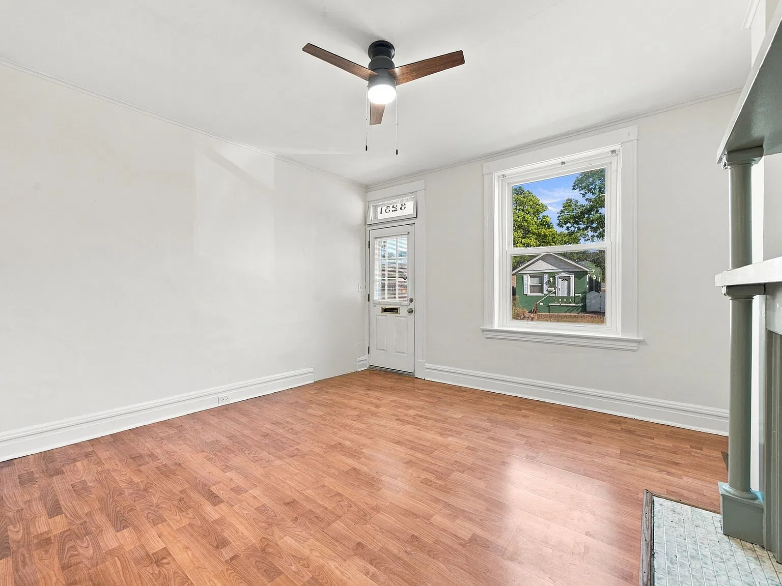 3251 Morganford Rd — Photo 3