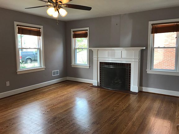 5th image of 3105 Yardley Dr NW