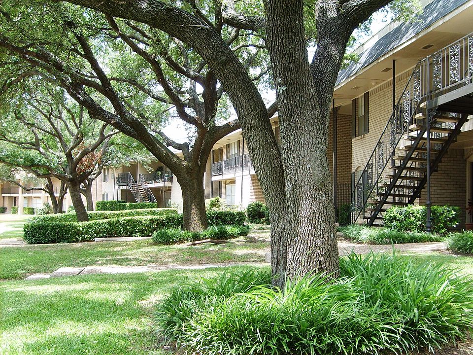 1st image of 3715 Coker St APT 201