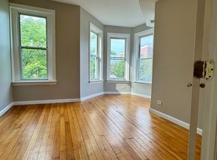 1801 W Cullerton St APT 2F, Chicago, IL 60608