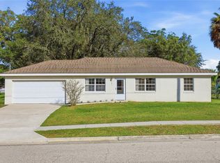 501 W Ella J Gilmore St, Apopka, FL 32703