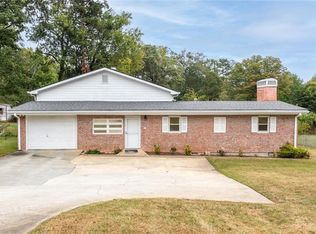 2726 Chamblee Tucker Rd, Atlanta, GA 30341